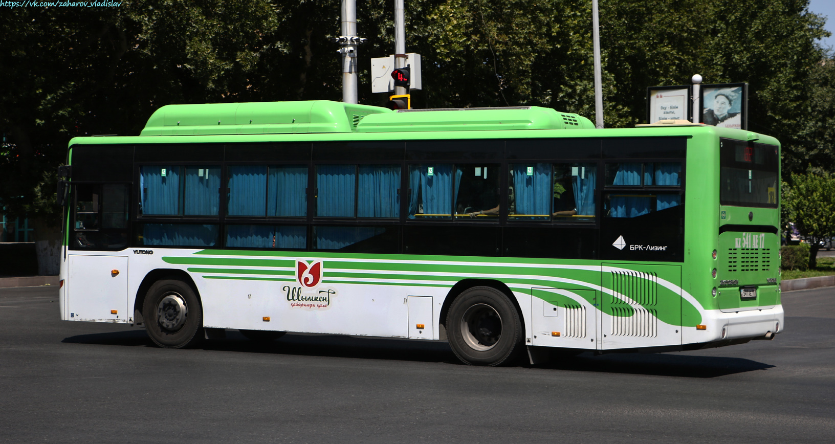 Шымкент, Yutong ZK6108HGH (СарыаркаАвтоПром) № 541 AE 17
