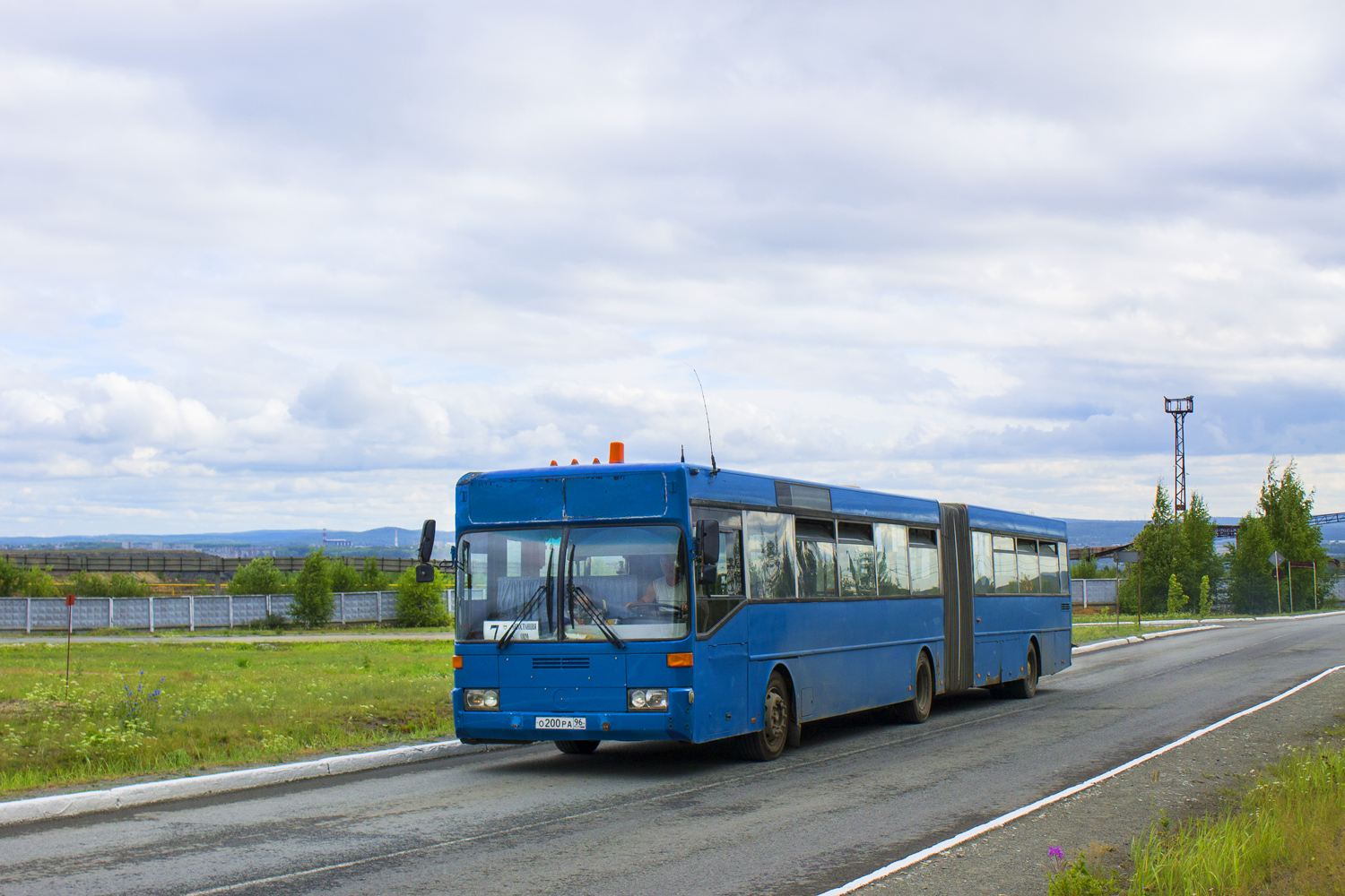 Sverdlovsk region, Mercedes-Benz O405G # 200