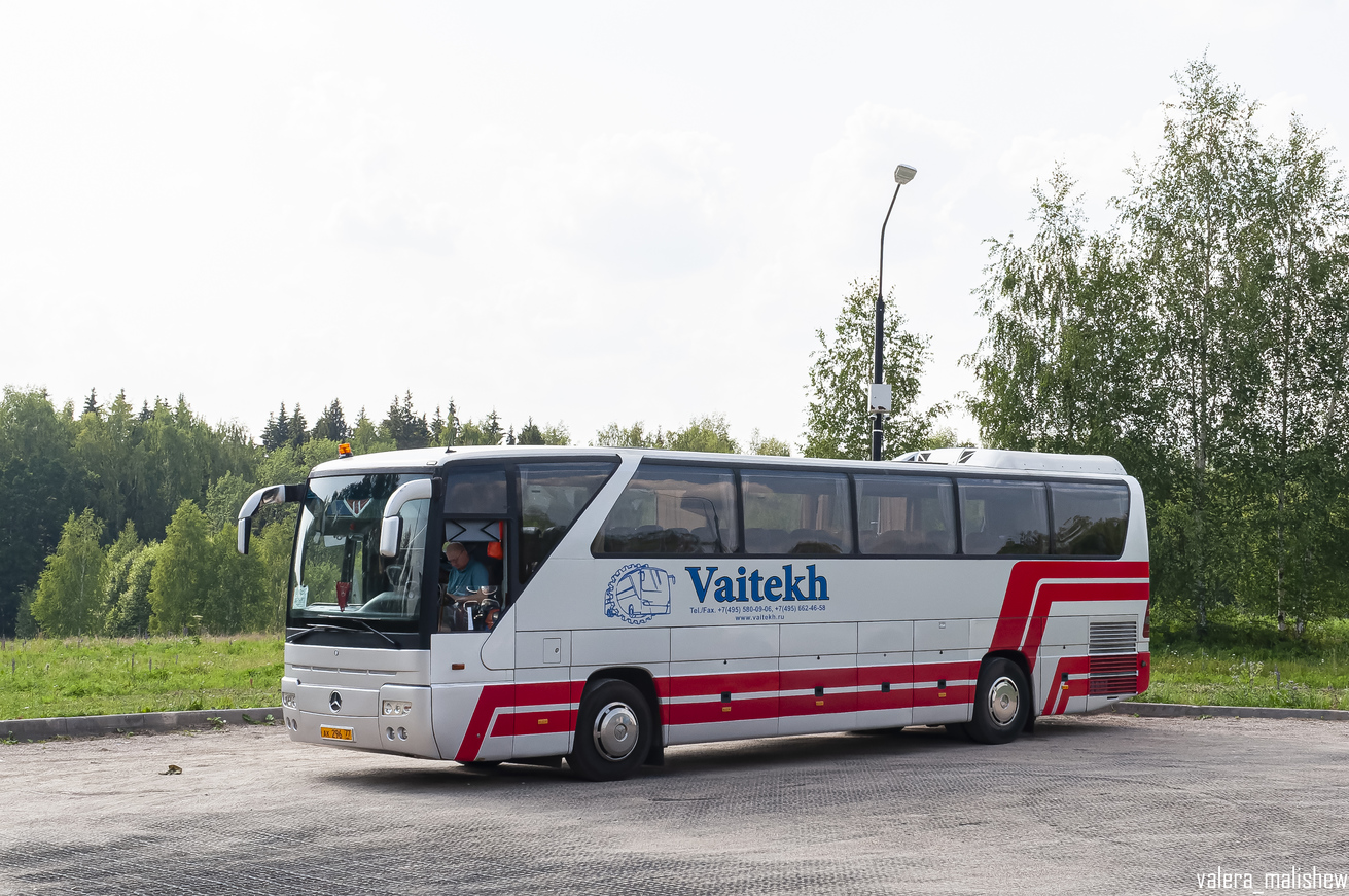Москва, Mercedes-Benz O350-15RHD Tourismo № АК 296 77
