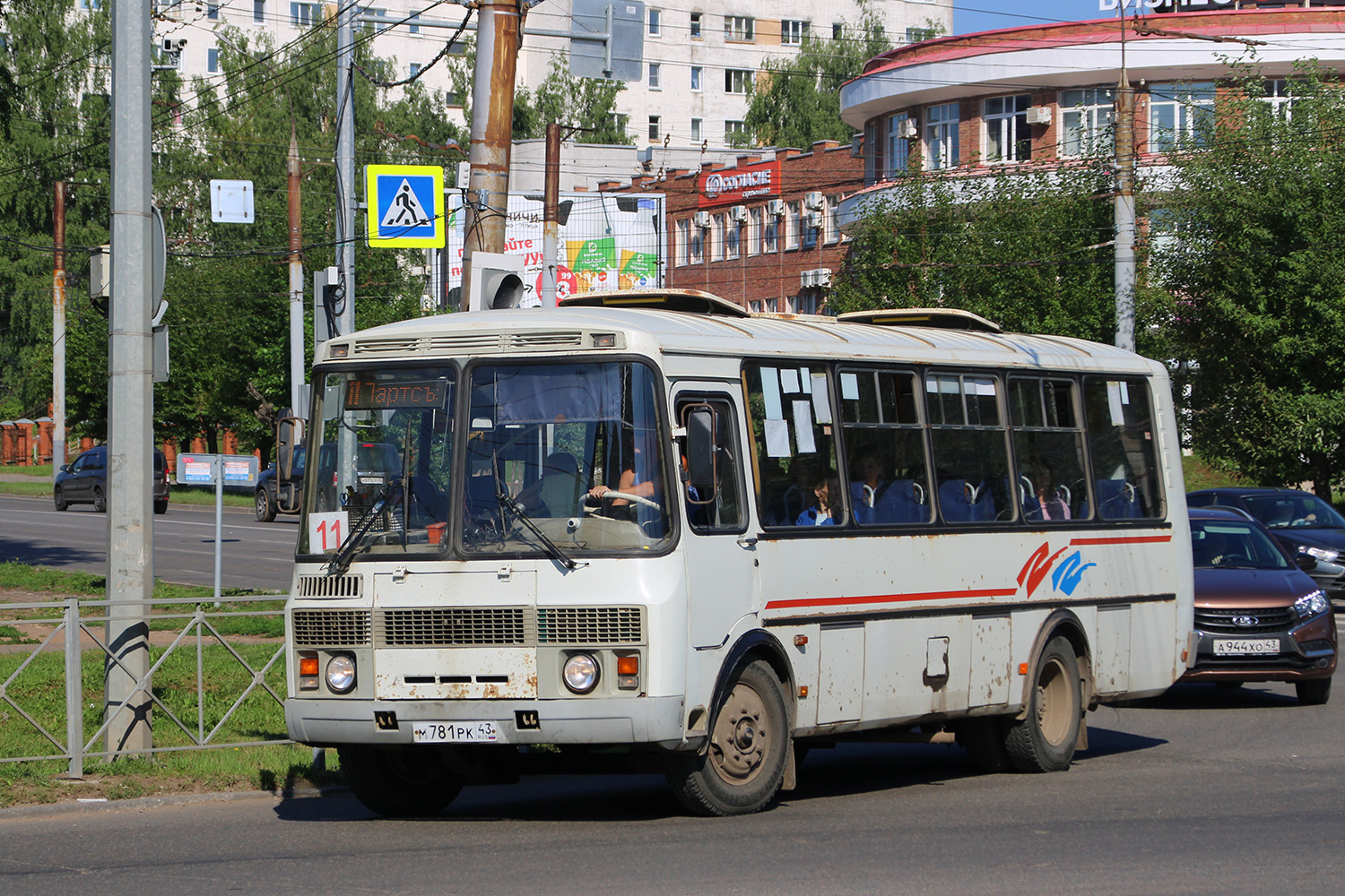 Кировская область, ПАЗ-4234 № М 781 РК 43