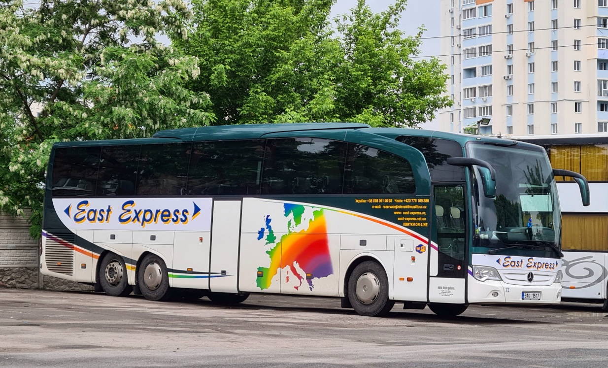 Чехия, Mercedes-Benz Travego II M Edition 1 16RHD № 9AK 1517