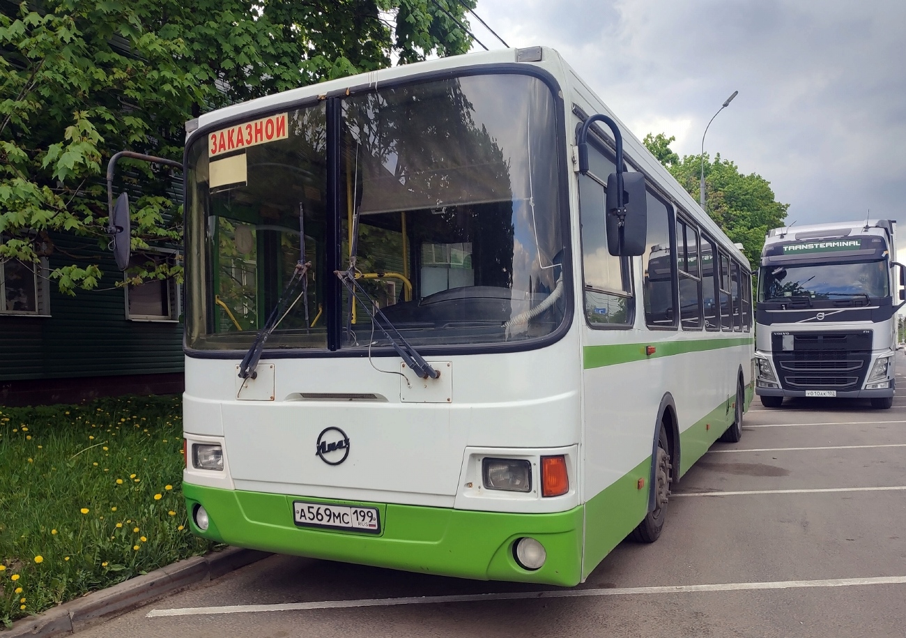 Москва, ЛиАЗ-5256.36-01 № А 569 МС 199