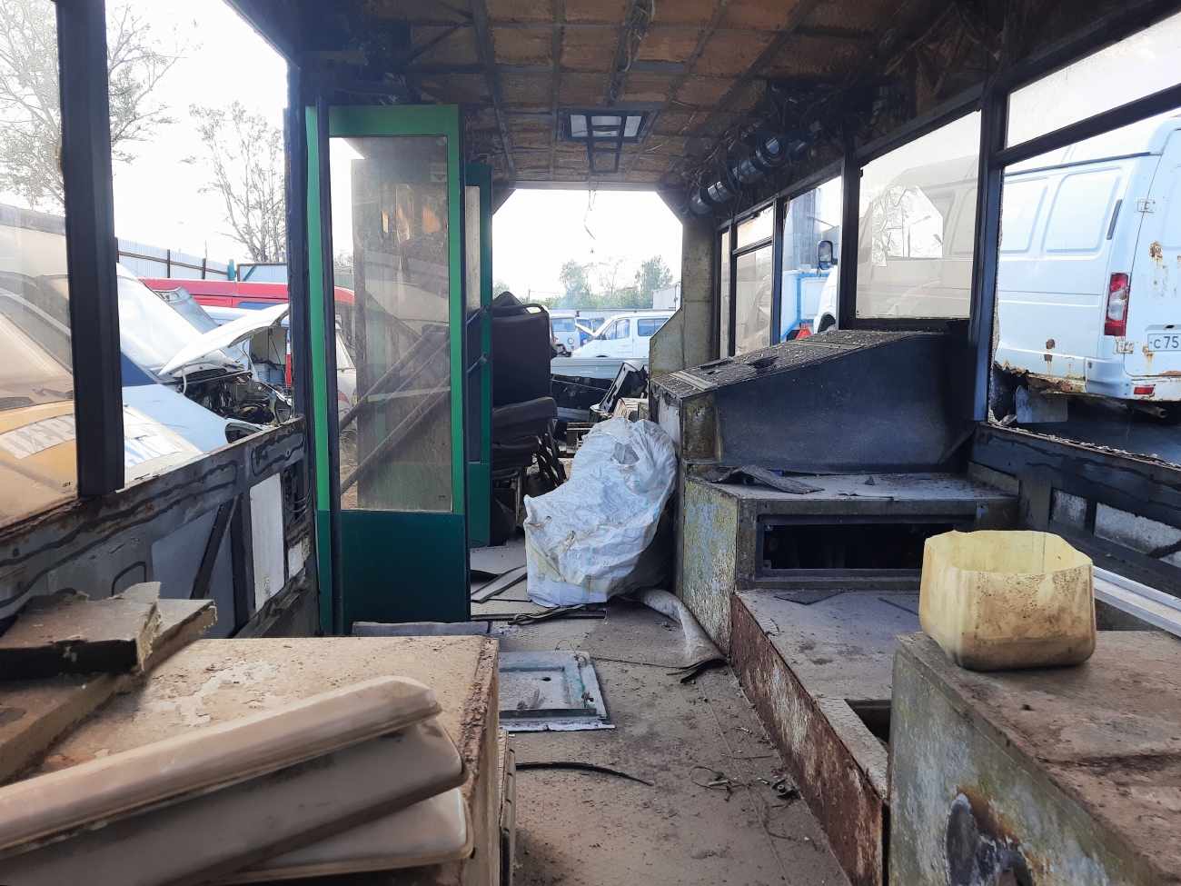 Пермский край, МАЗ-105.060 № 127