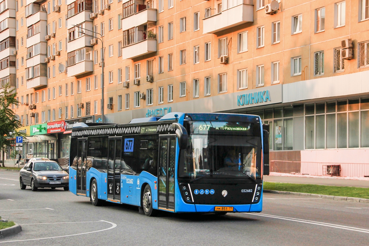 Москва, НефАЗ-5299-40-52 № 032682