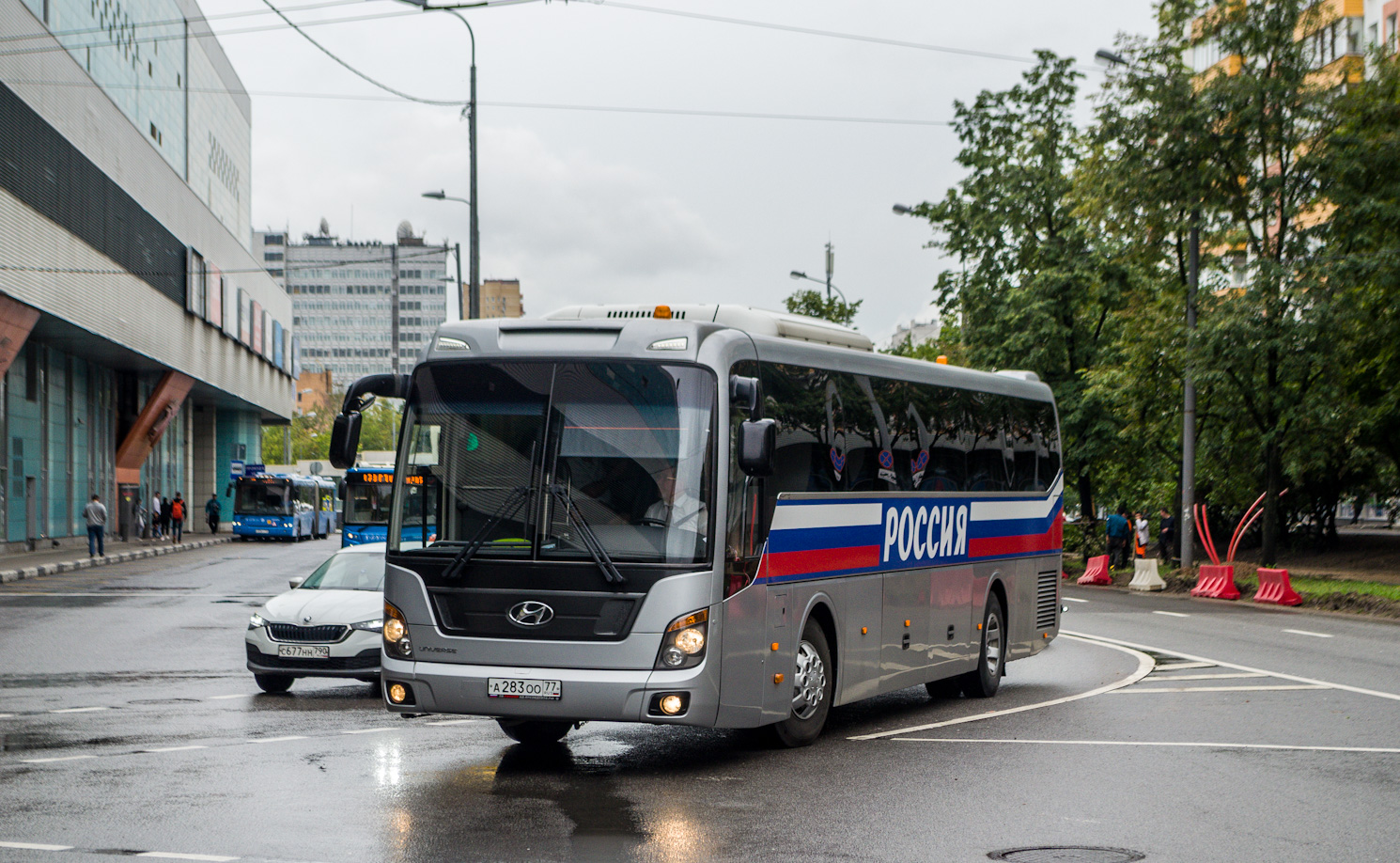 Москва, Hyundai Universe Space Luxury № А 283 ОО 77