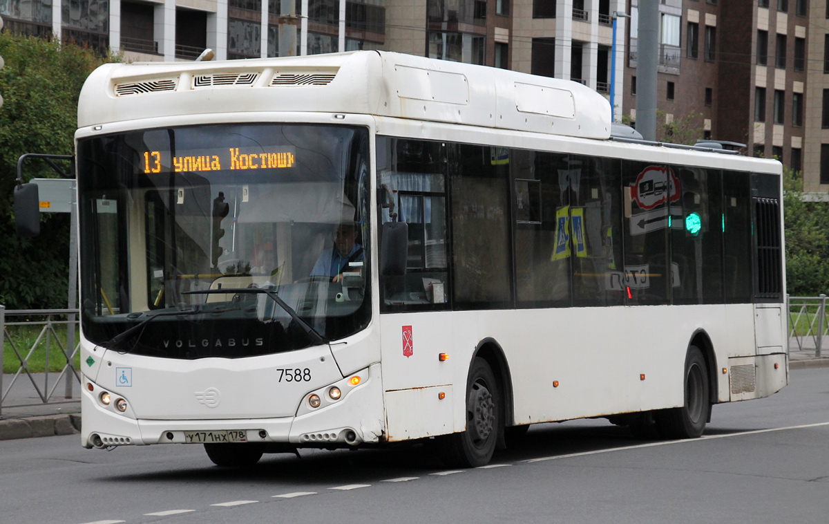 Санкт-Петербург, Volgabus-5270.G2 (CNG) № 7588