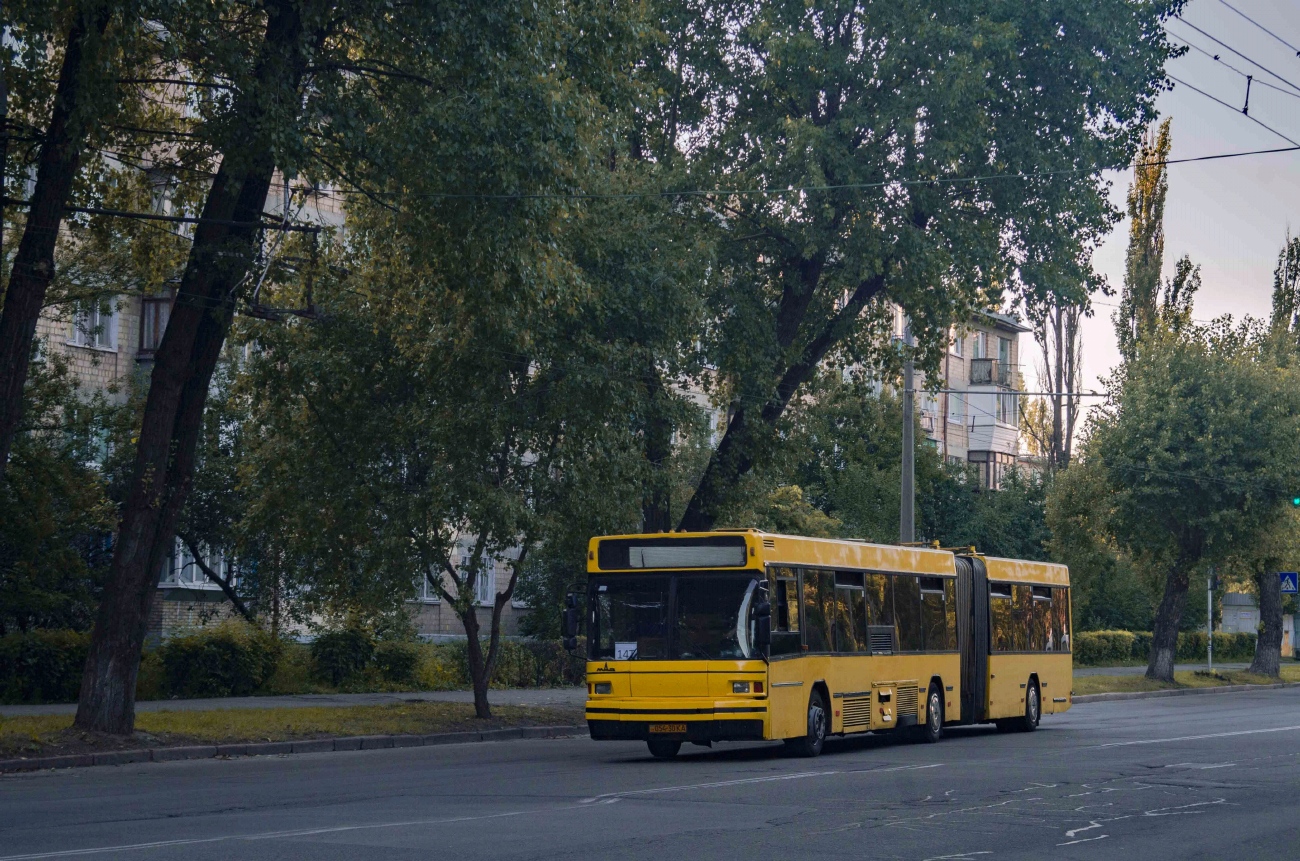 Киев, МАЗ-105.060 № 5801