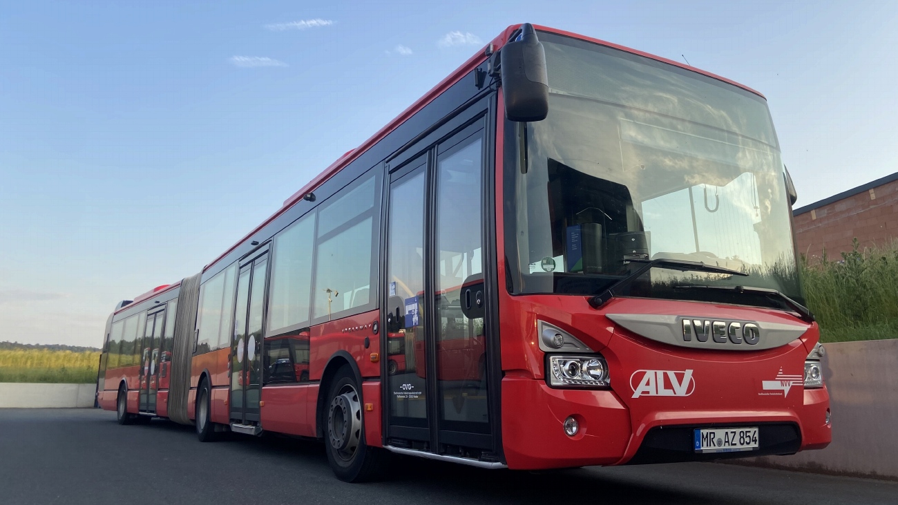 Гессен, IVECO Urbanway 18M № MR-AZ 854