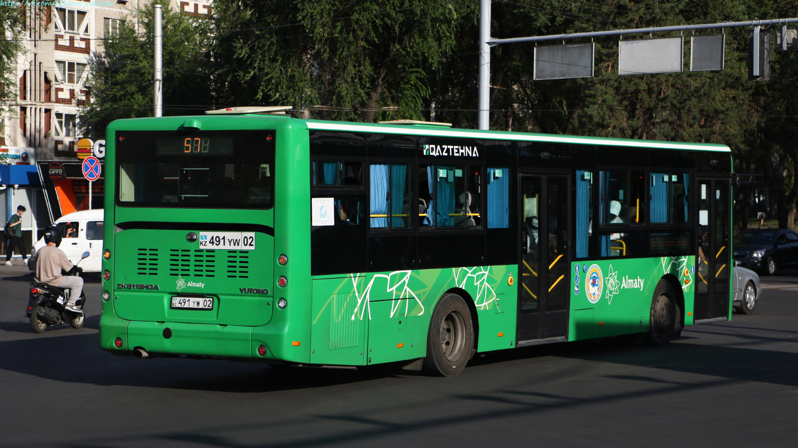 Алматы, Yutong ZK6118HGA (QazTehna) № 491 YW 02