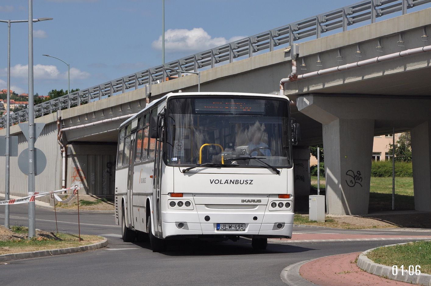 Венгрия, Ikarus C56.42 № JLW-495