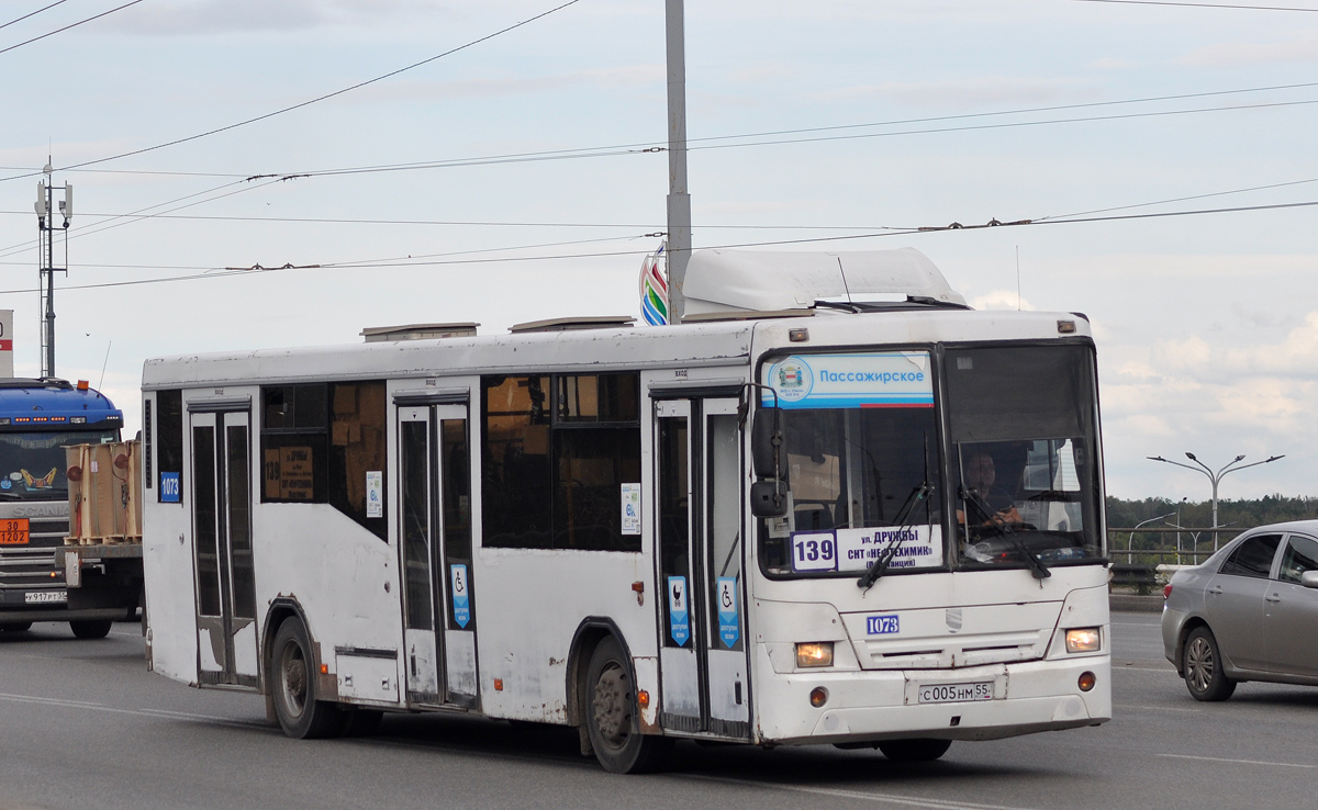 Омская область, НефАЗ-5299-30-32 № 1073