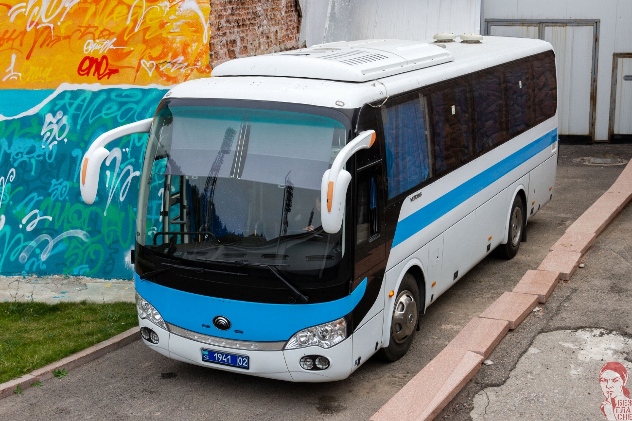Алматы, Yutong ZK6938HB9 (QazTehna) № 1941 02
