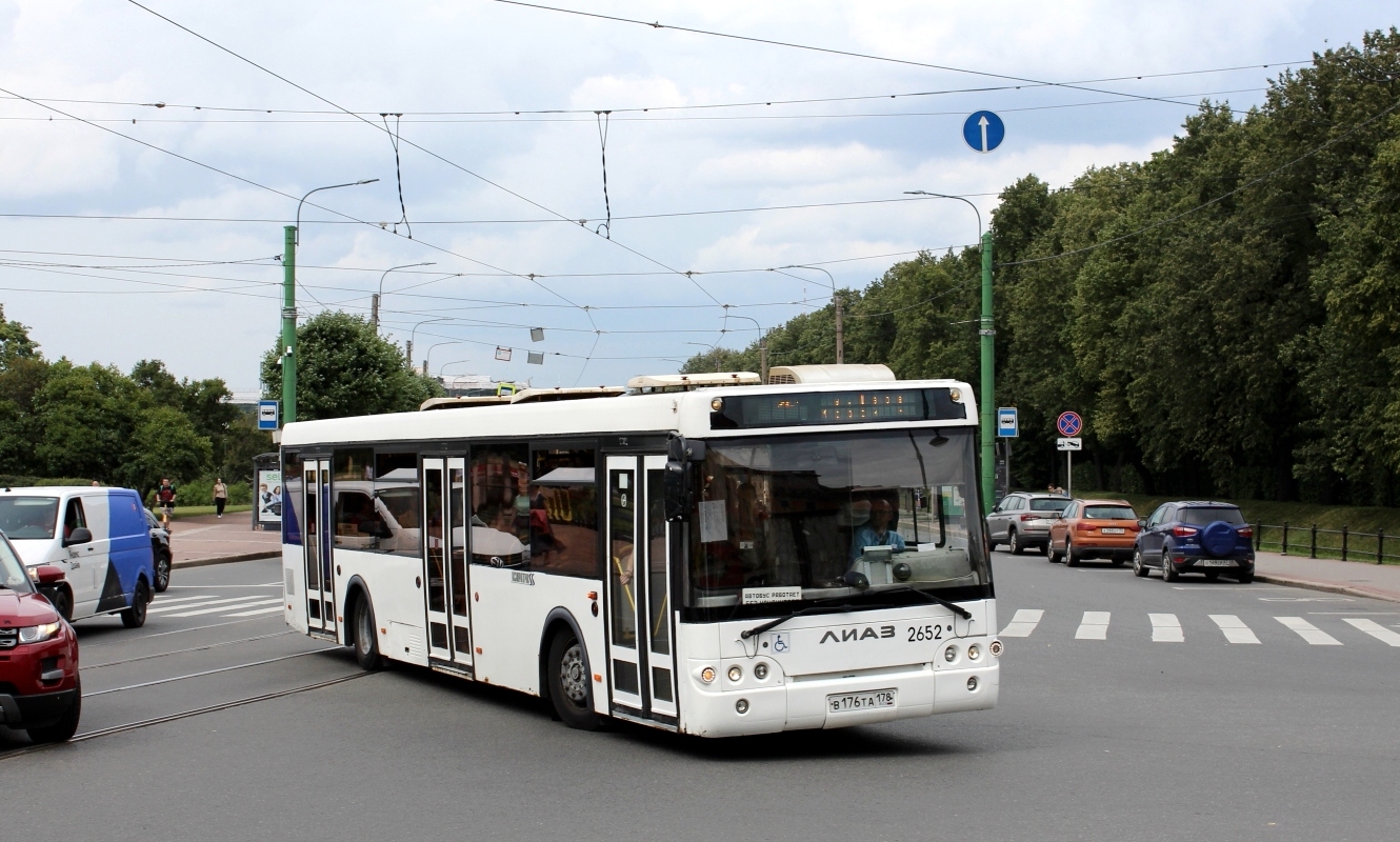 Sankt Peterburgas, LiAZ-5292.60 Nr. 2652