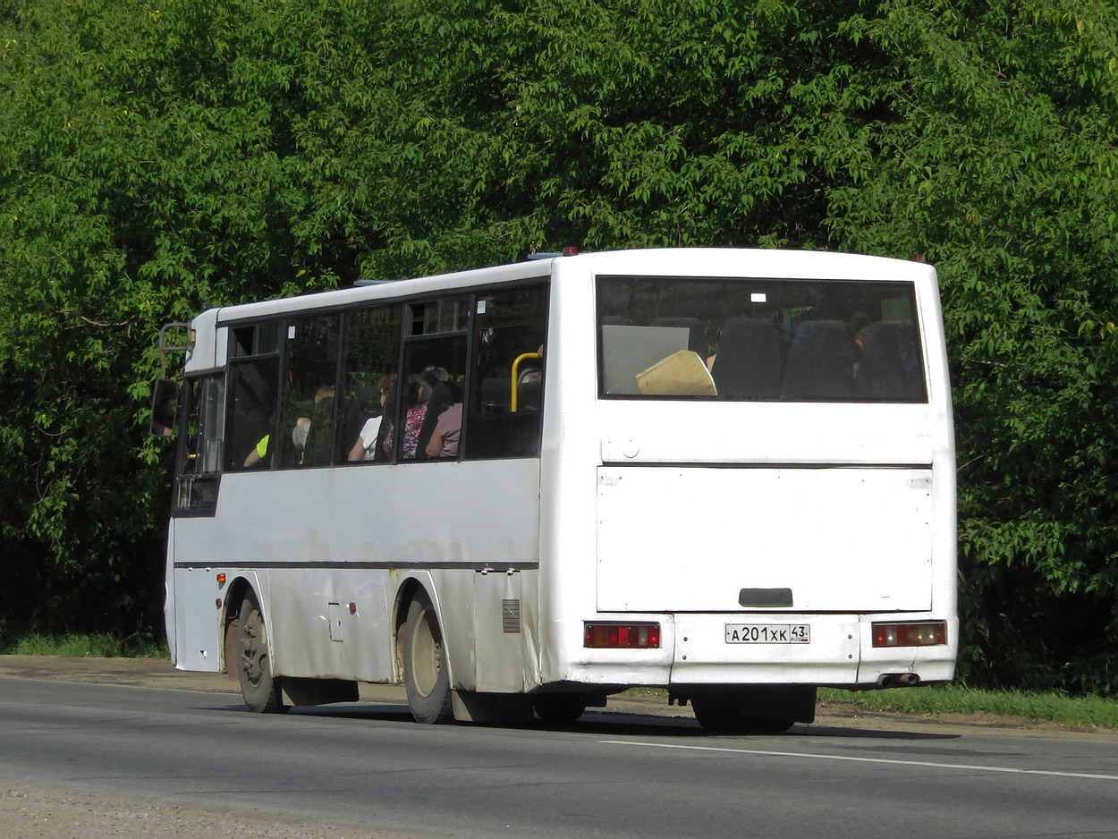 Кировская область, КАвЗ-4235-31 (2-2) № А 201 ХК 43