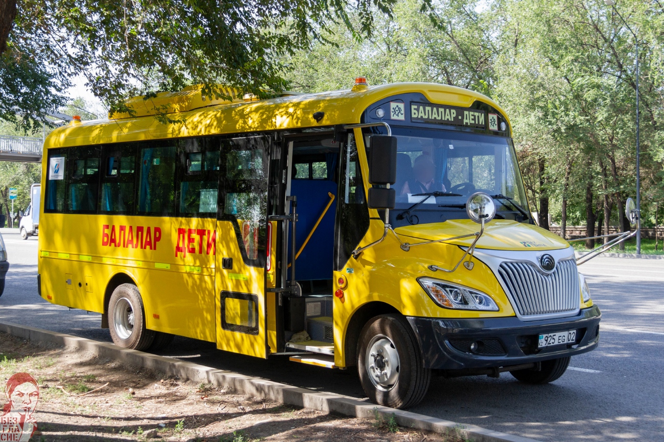 Almaty, Yutong ZK6745DX (QazTehna) Nr. 925 EG 02