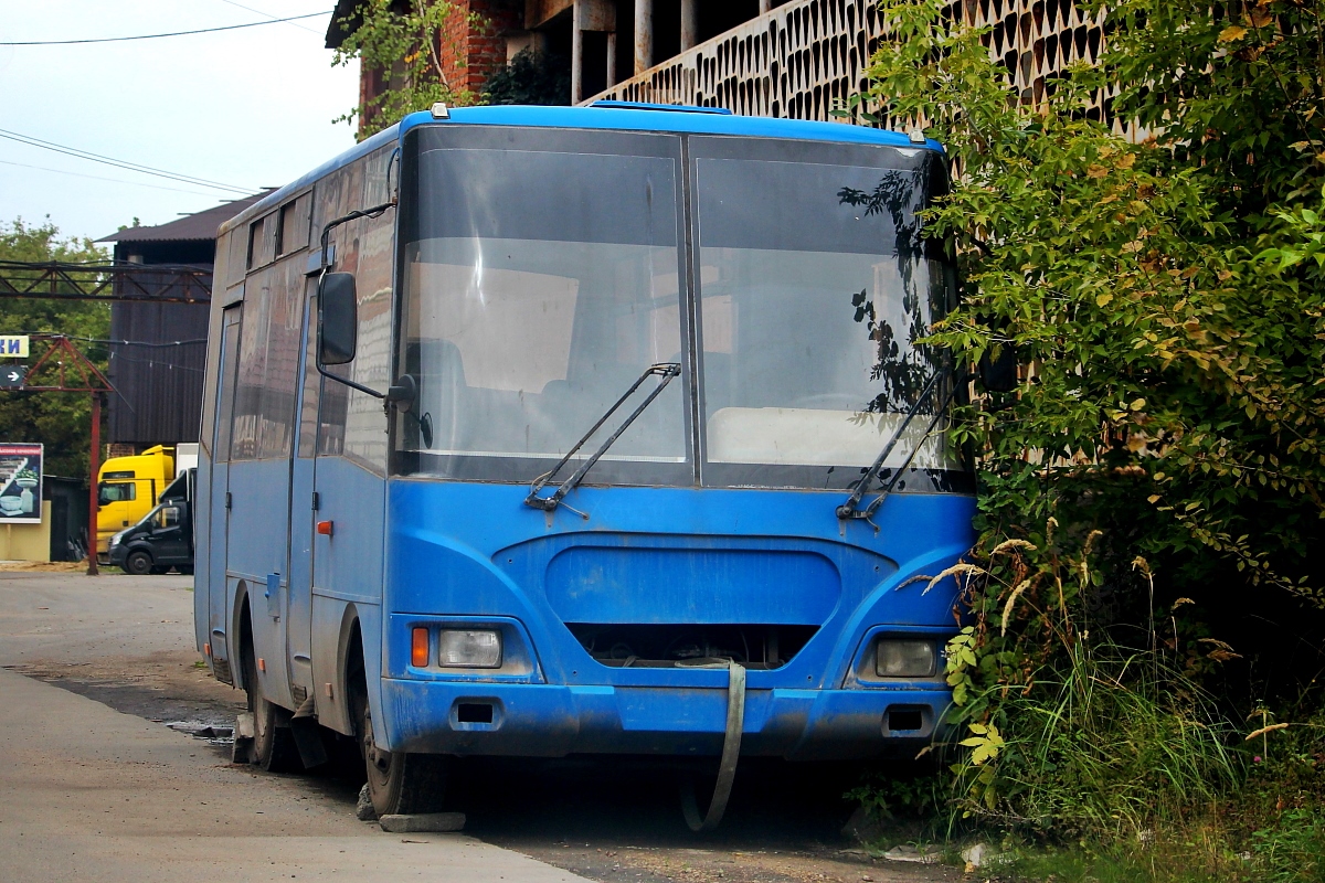Тамбовская область, МАРЗ-4251-01 № Н 215 СК 68