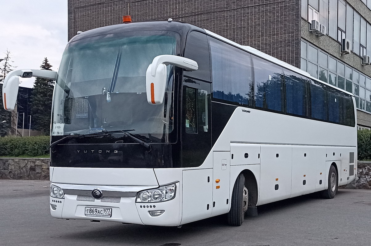 Москва, Yutong ZK6122H9 № Т 869 АС 977
