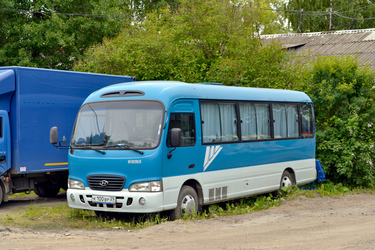 Архангельская область, Hyundai County Deluxe № К 100 ВР 29