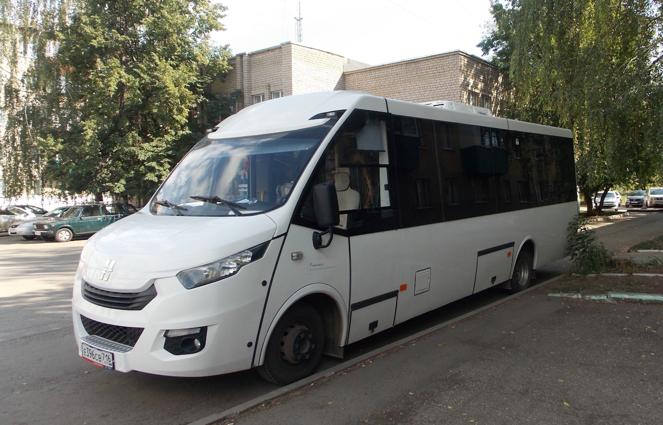 Татарстан, Неман-420234-511 № Е 396 СВ 716