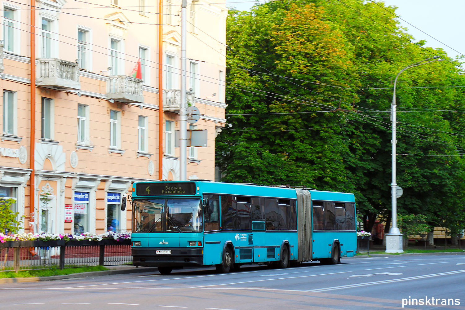 Гомельская область, МАЗ-105.065 № 25437