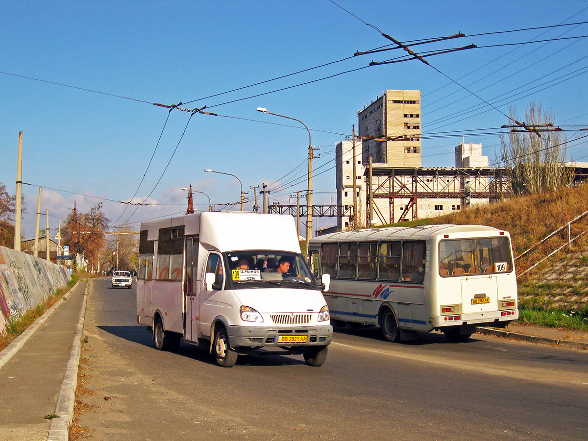 Луганская область, Рута 20 № BB 2821 AA; Луганская область, ПАЗ-4234 № BB 2982 AA