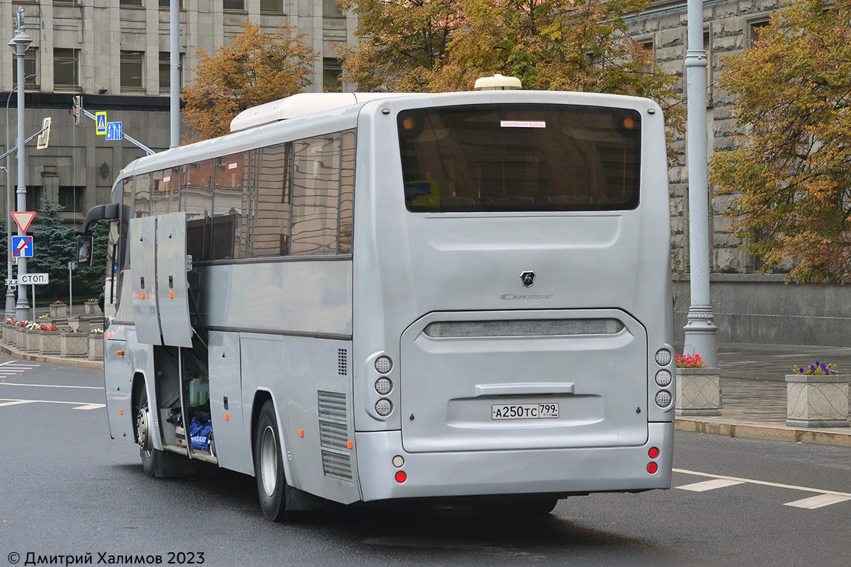 Москва, ЛиАЗ-5290 № А 250 ТС 799