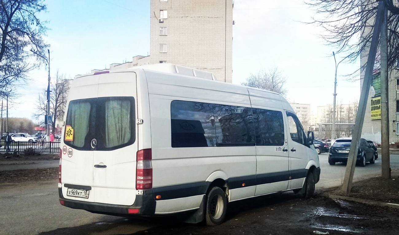 Удмуртия, Луидор-223602 (MB Sprinter) № Х 969 КТ 18 Удмуртия, Луидор-223602 (MB Sprinter) № Х 969 КТ 18
