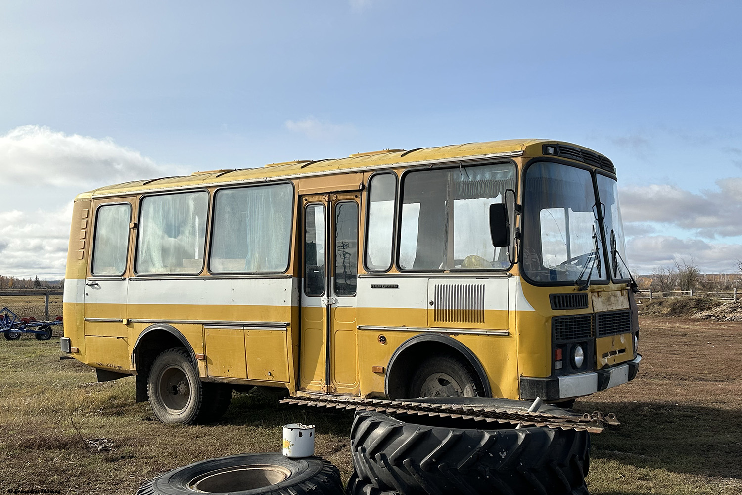 Sacha (Jakutsko), PAZ-3206-60 č. КВ 924 14
