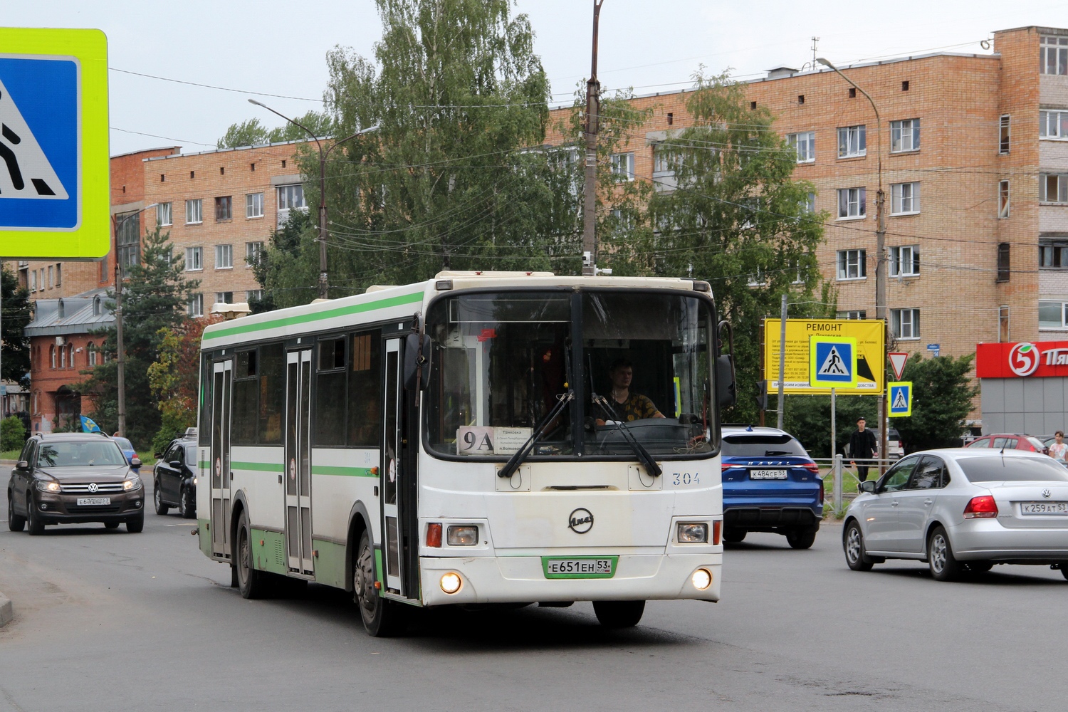 Новгородская область, ЛиАЗ-5256.53 № 304