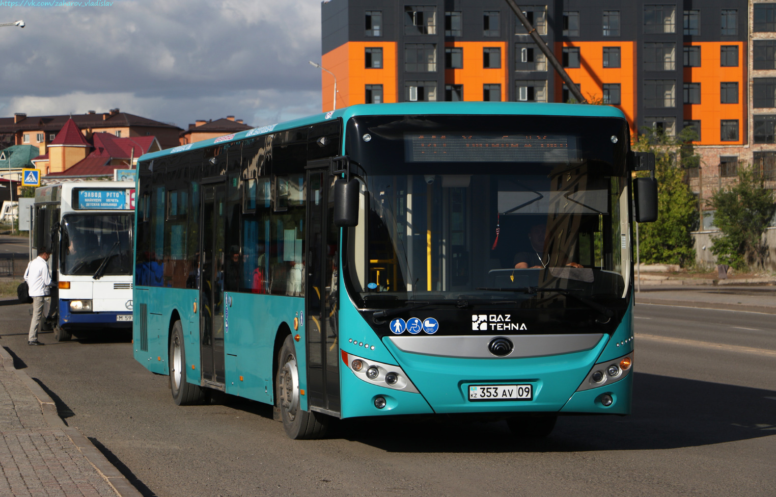 Карагандинская область, Yutong ZK6118HGA (QazTehna) № 353 AV 09