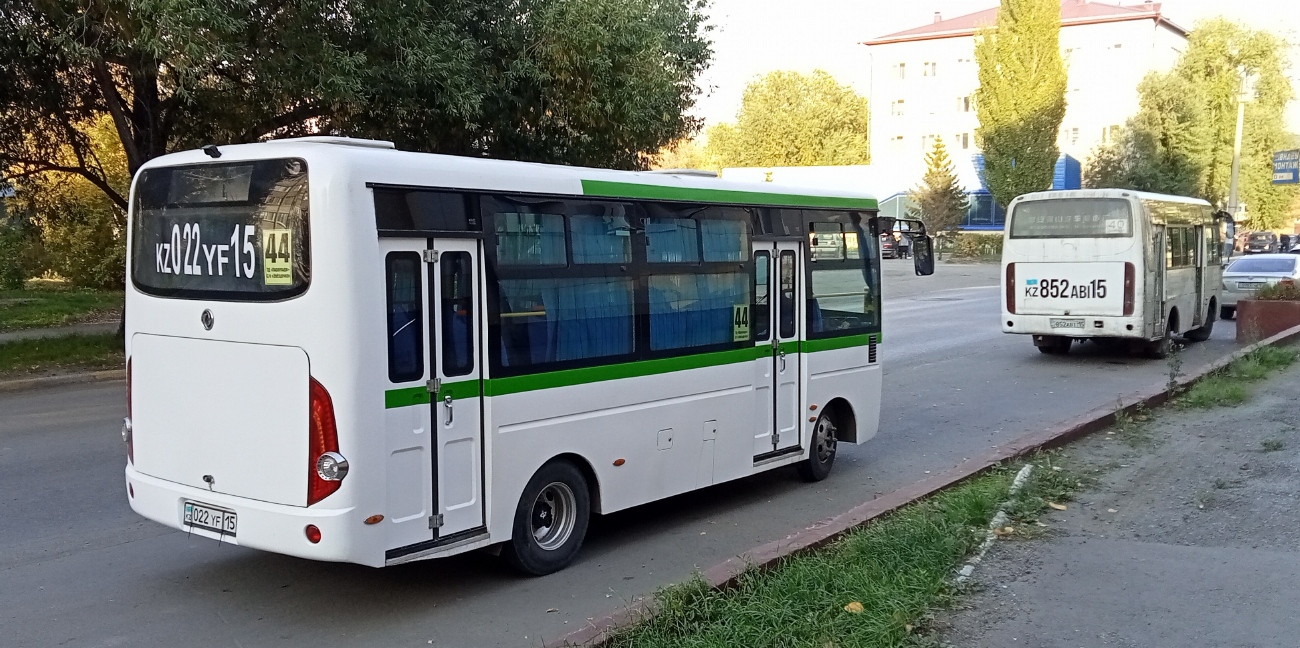 Северо-Казахстанская область, Dongfeng BWC6665GA5 (Qilu/СемАЗ) № 022 YF 15