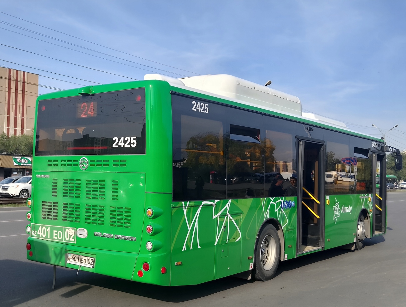 Алматы, Golden Dragon XML6105CN (Hyundai Trans Auto) № 2425