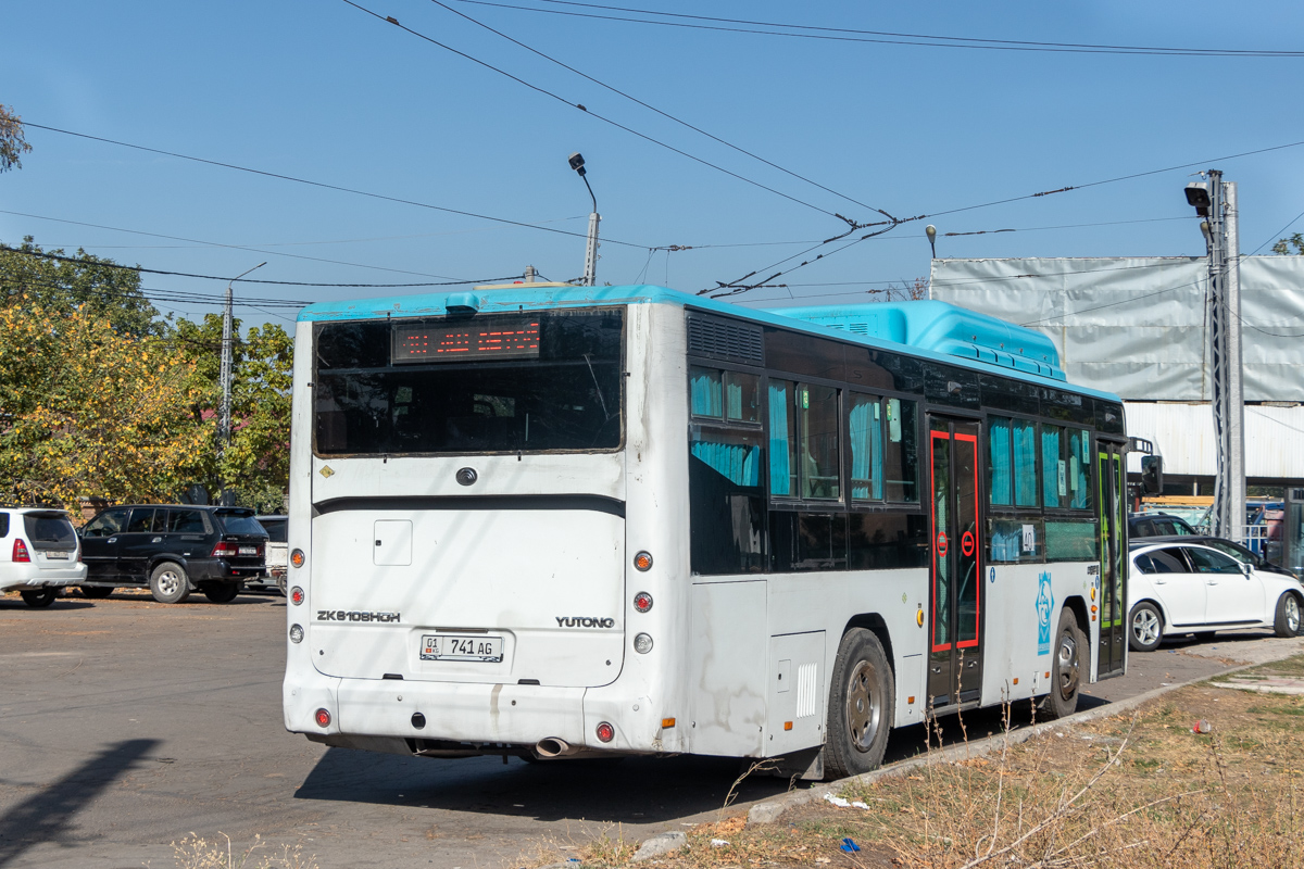 Кыргызстан, Yutong ZK6108HGH № 01 741 AG