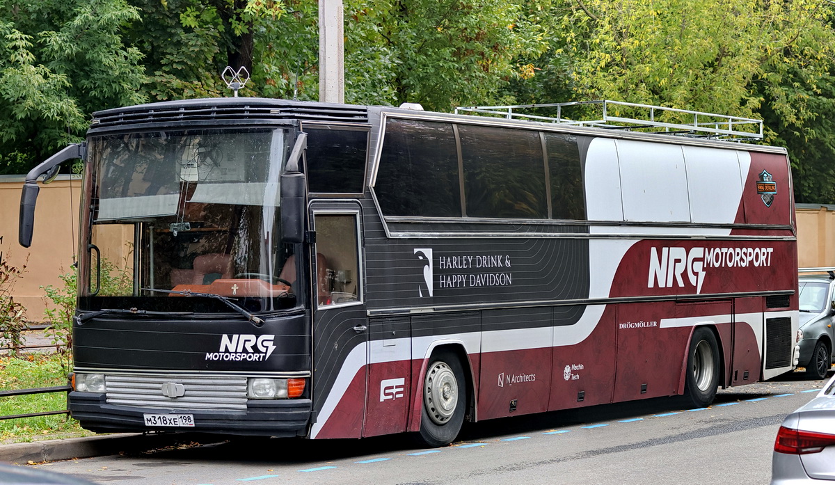 Санкт-Петербург, Drögmöller E320 EuroPullman № М 318 ХЕ 198