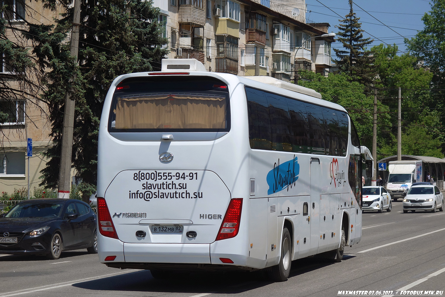 Республика Крым, Higer KLQ6122B № В 132 МВ 82