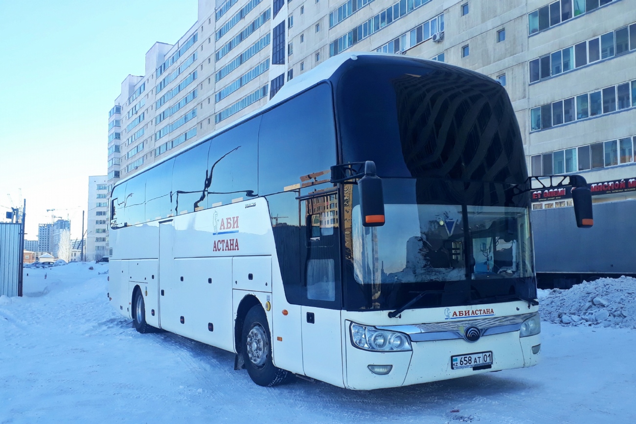 Астана, Yutong ZK6126HQA9 № 658 AT 01