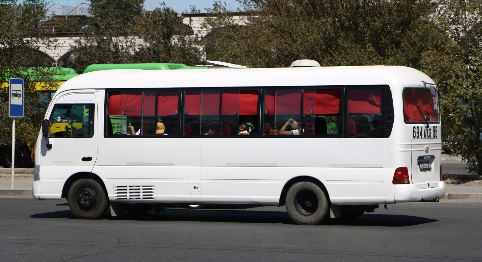 Атырауская область, Hyundai County № 694 AAG 06