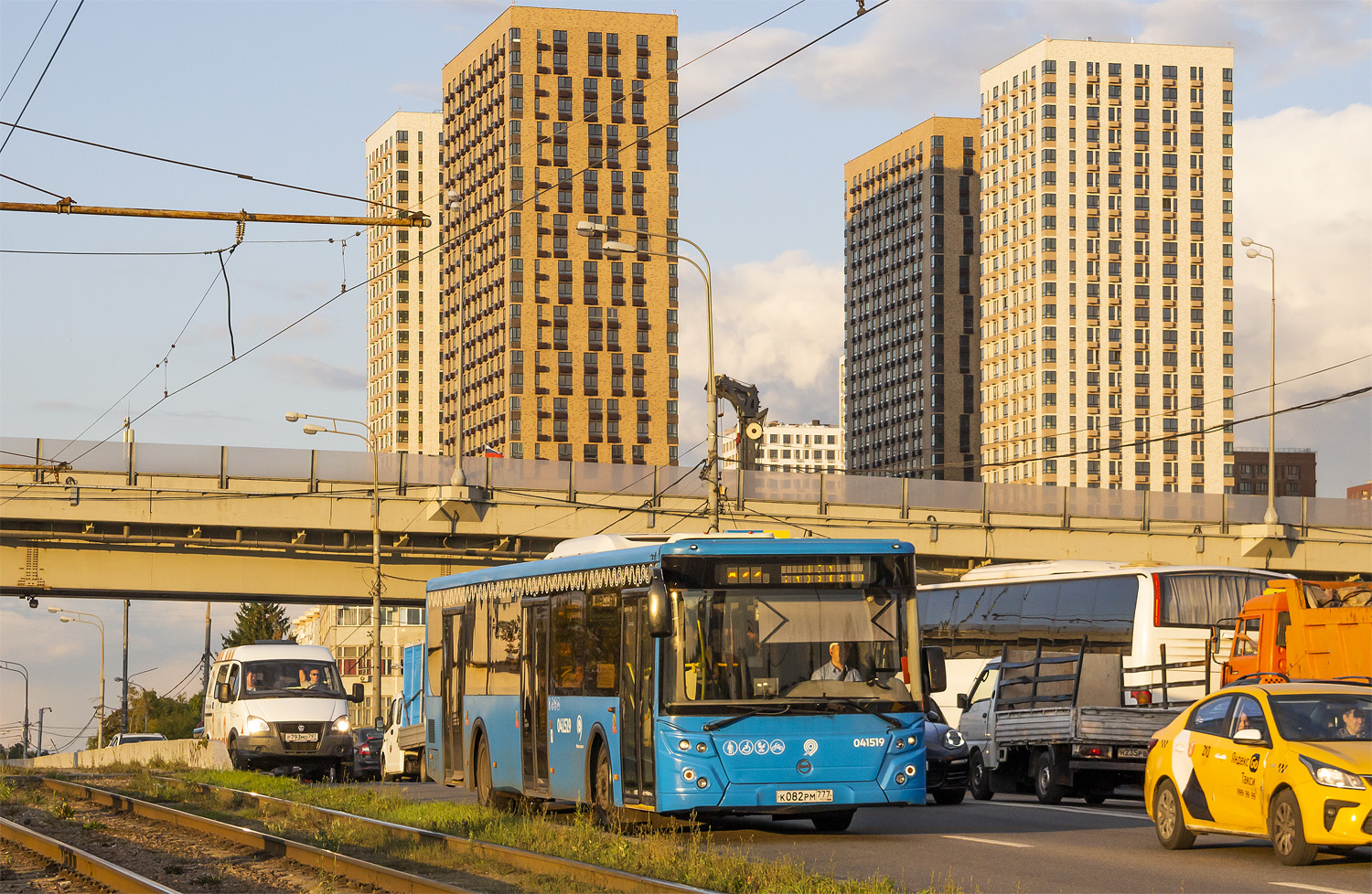 Москва, ЛиАЗ-5292.22 (2-2-2) № 041519