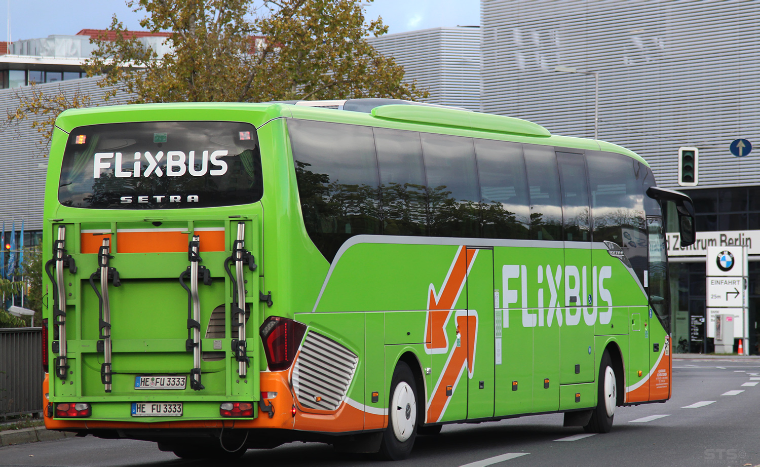 Нижняя Саксония, Setra S516HD/2 № HE-FU 3333
