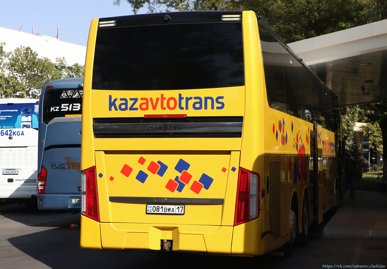 Шымкент, Van Hool TDX21 Altano № 081 BWA 17