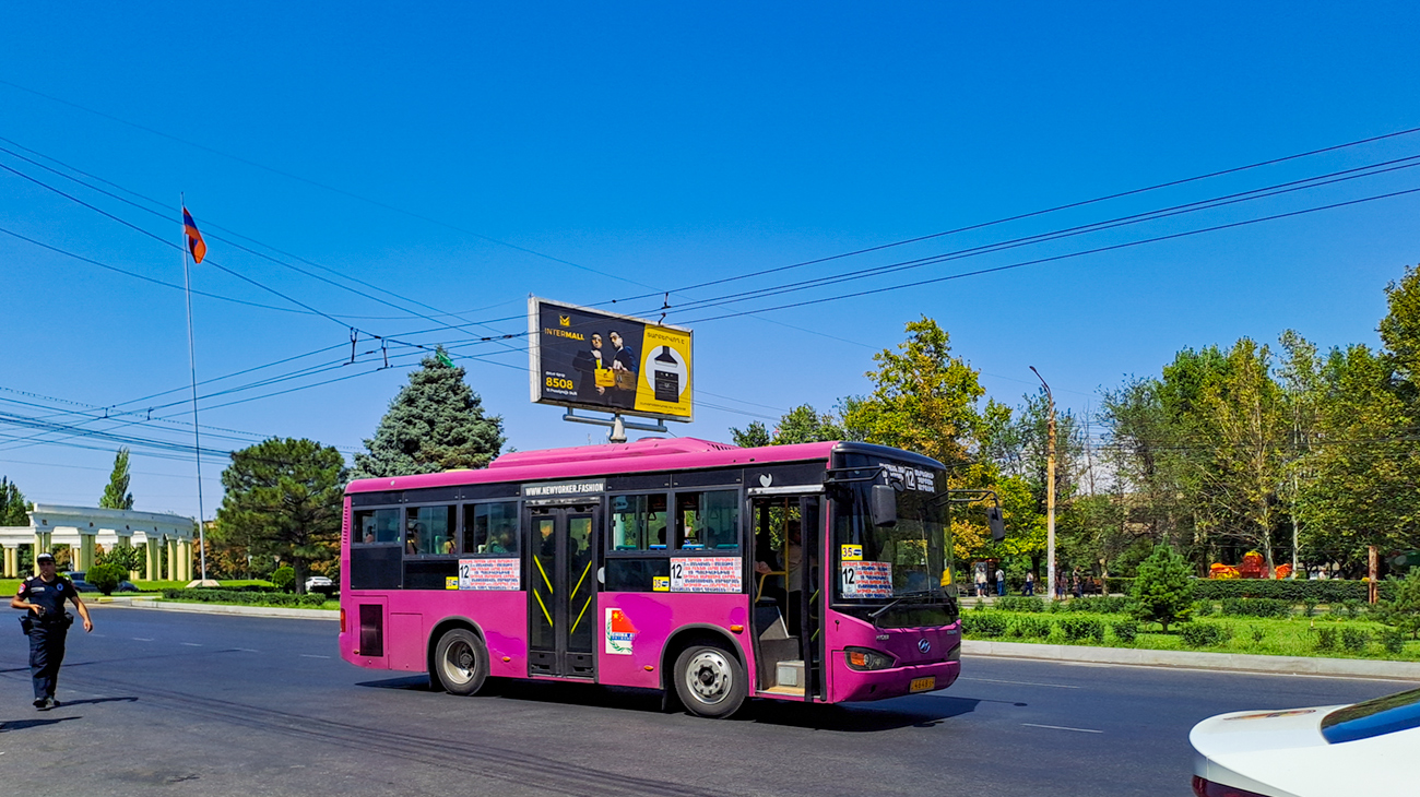 Armenia, Higer KLQ6770G Nr 4648 S