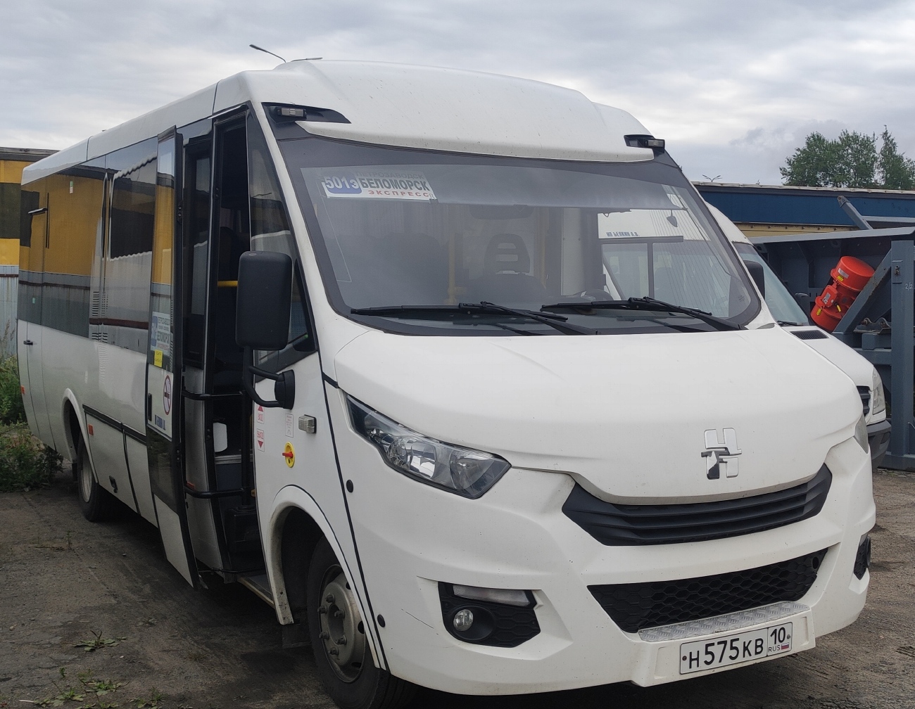 Карелия, Неман-420234-511 № Н 575 КВ 10