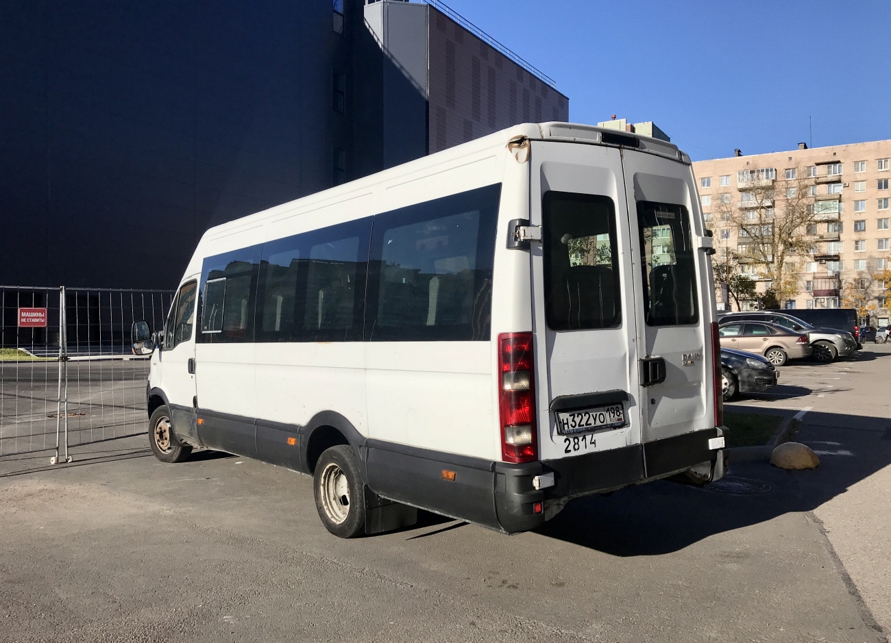 Санкт-Петербург, Нижегородец-2227UU (IVECO Daily) № Н 322 УО 198