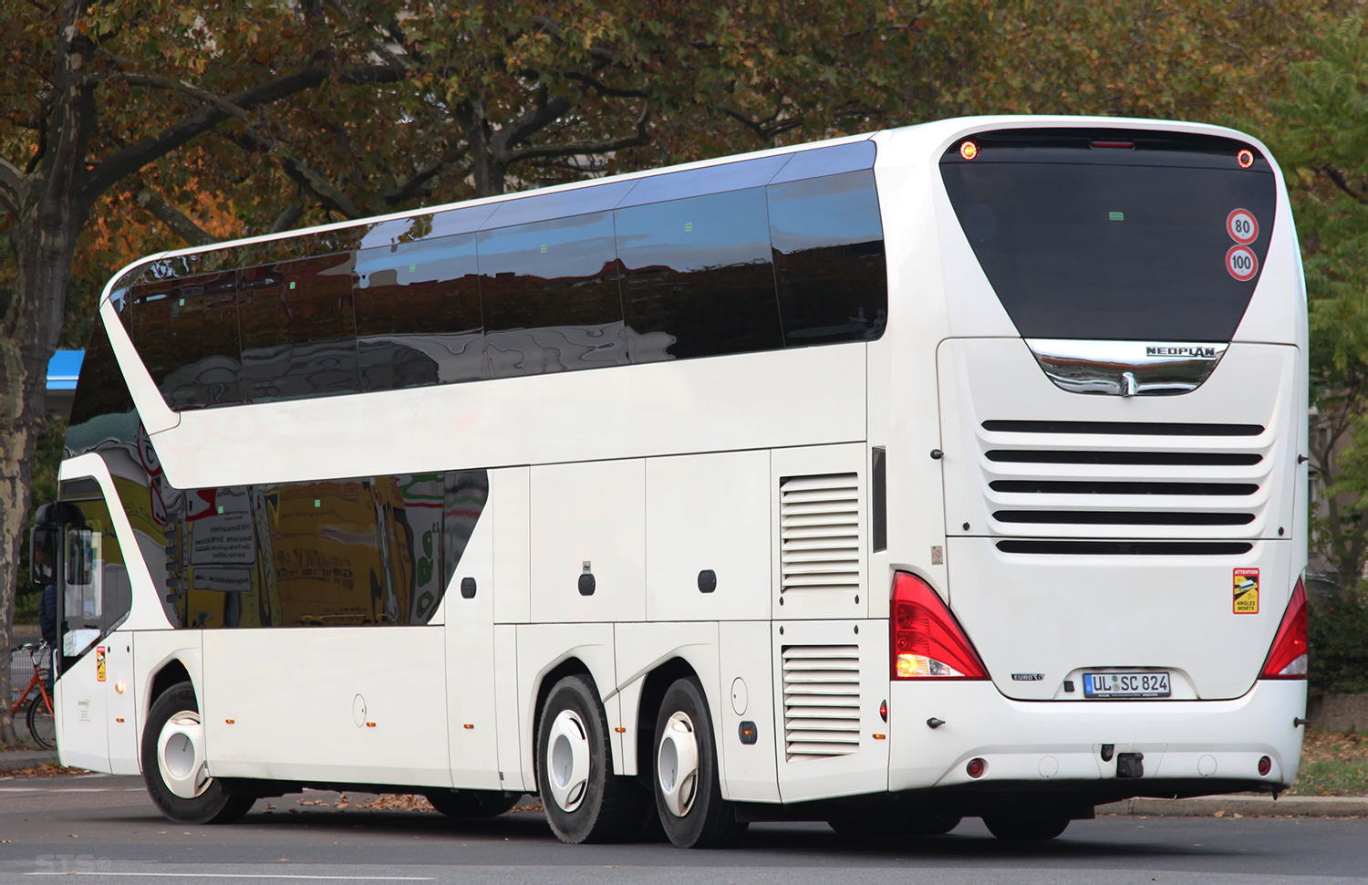 Баден-Вюртемберг, Neoplan P06 N1222/3L Skyliner L № UL-SC 824