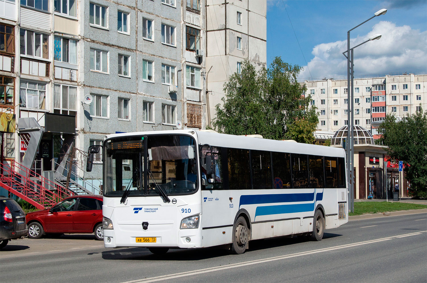 Тюменская область, ЛиАЗ-5293.65 № 910