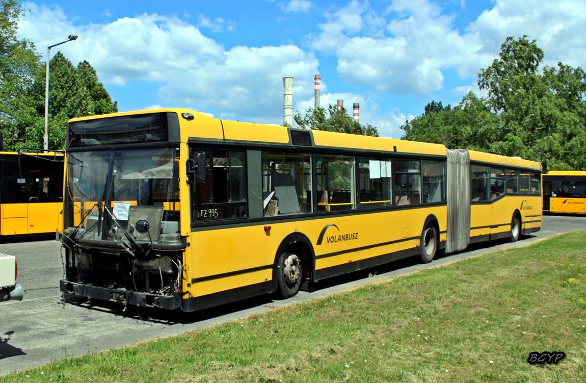 Венгрия, Ikarus 417.14 № HFZ-995