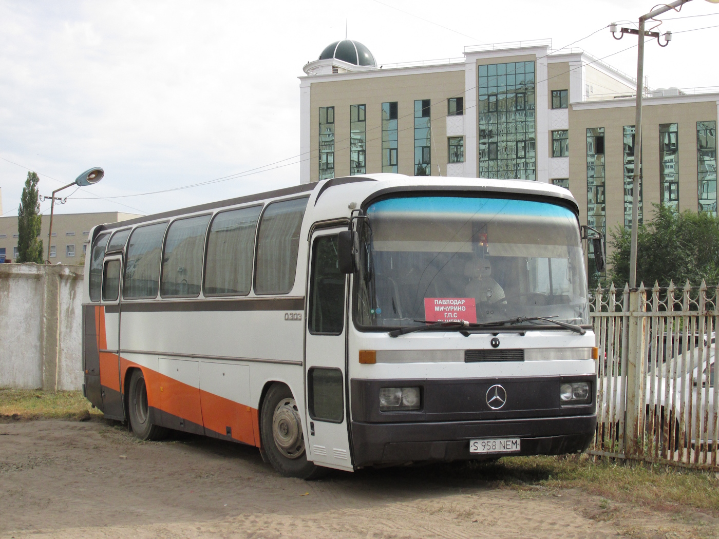 Павлодарская область, Mercedes-Benz O303-10KHP-A № S 958 NEM