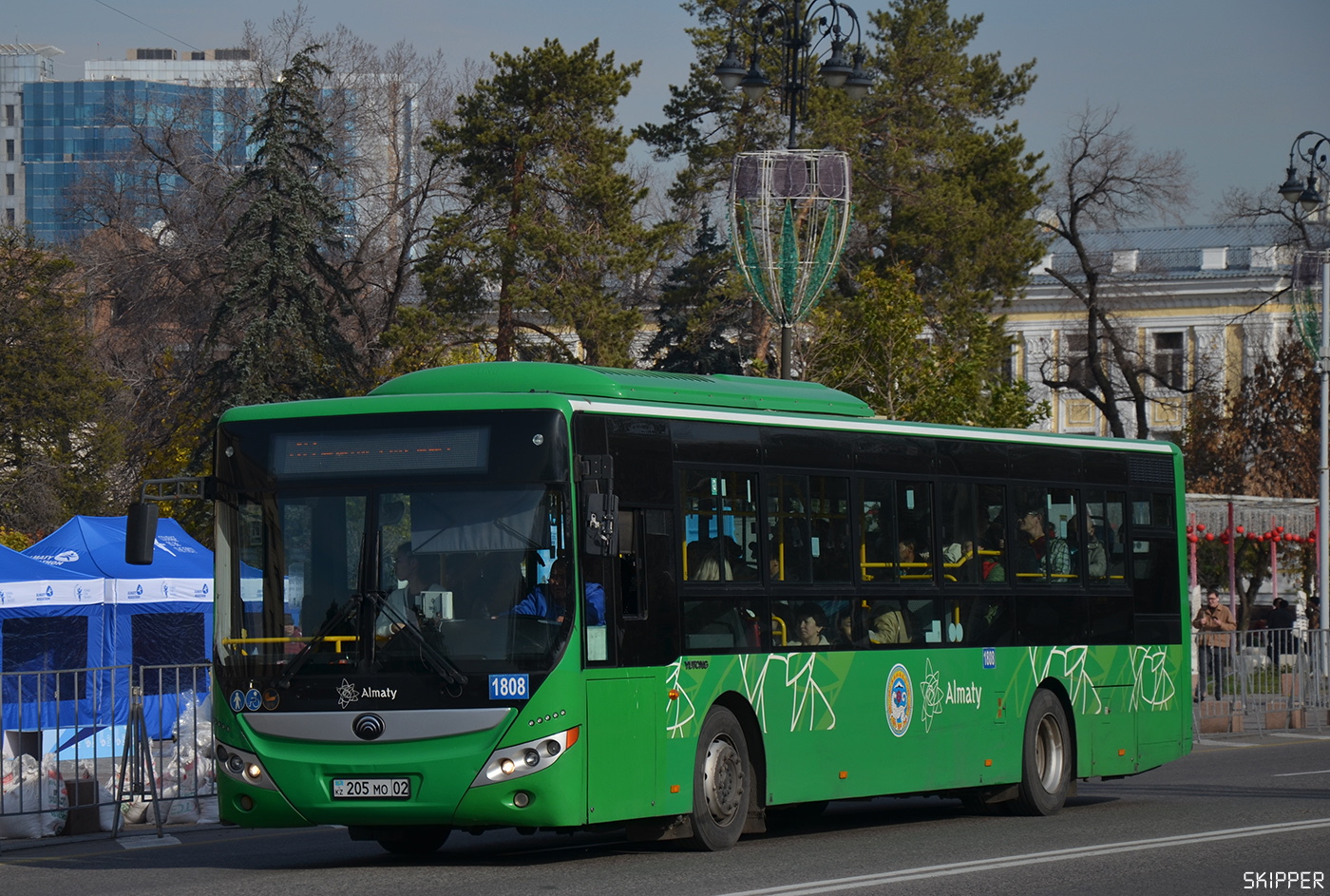 Алматы, Yutong ZK6118HGA № 1808