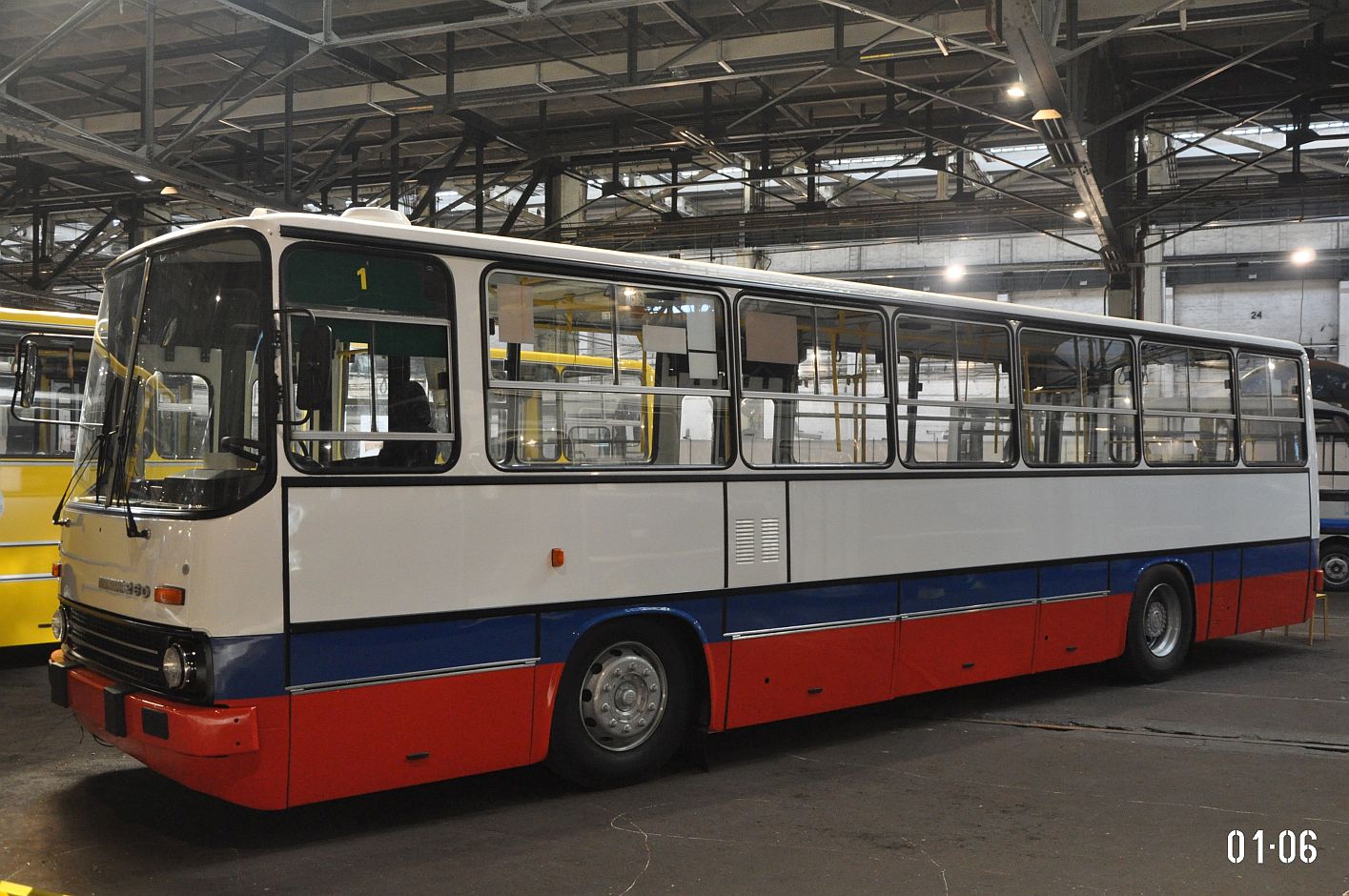 Венгрия, Ikarus 260.50 № DUD-813
