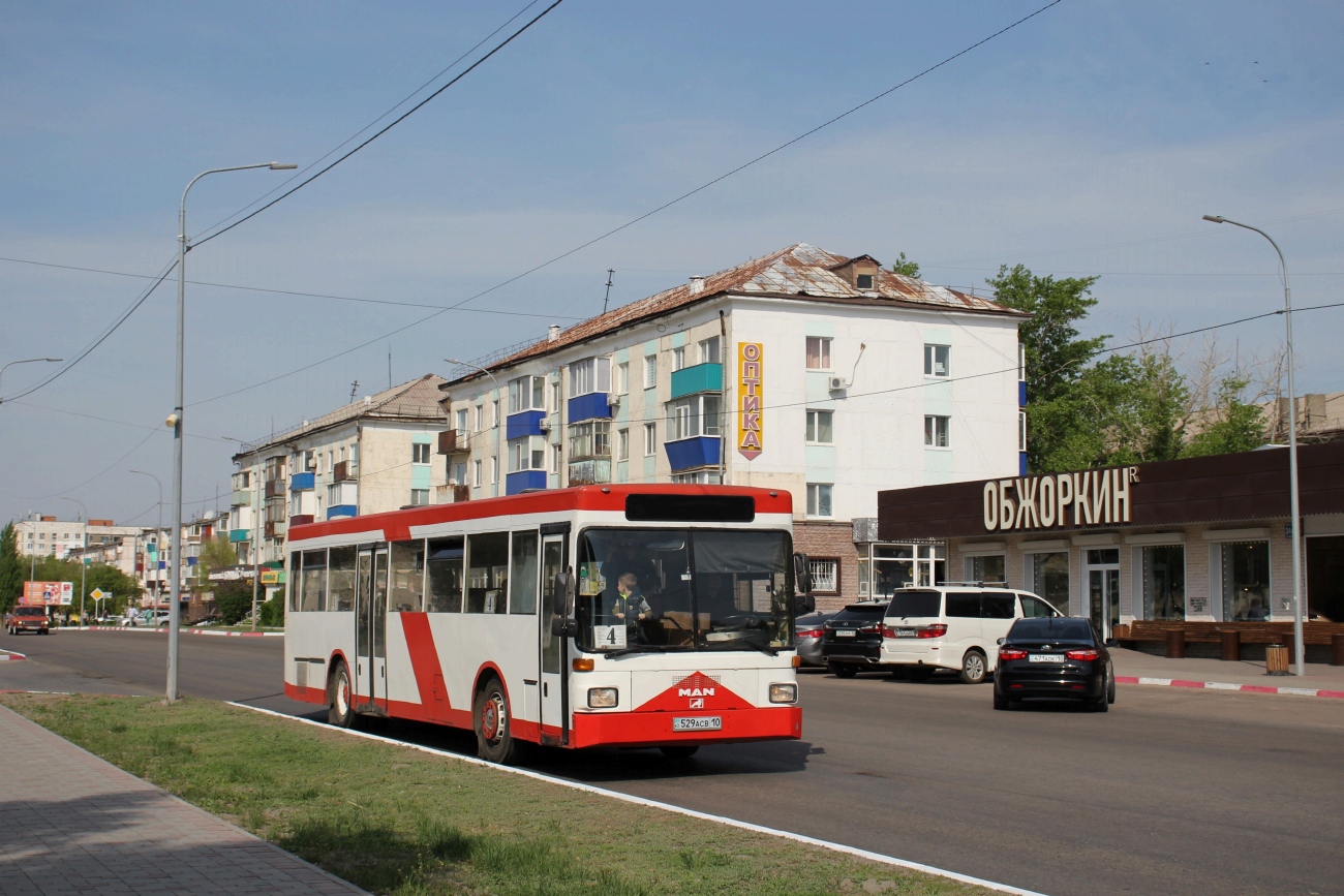 Костанайская область, MAN 888 SÜ242 № 529 ACB 10
